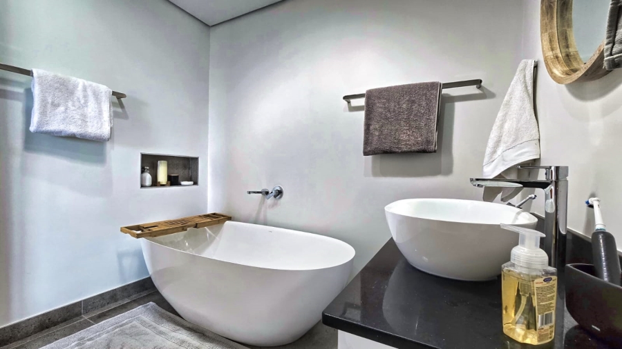 3 Bedroom Property for Sale in Dana Bay Western Cape